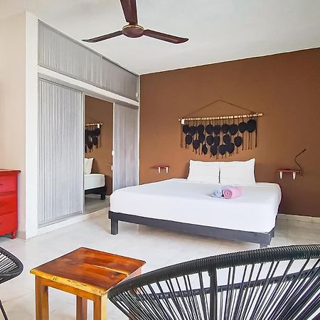 Spanglish Hostel Valladolid  Esterno foto