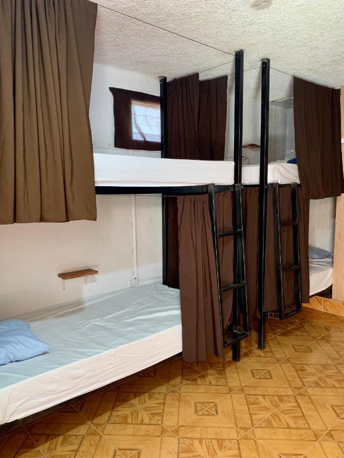 Spanglish Hostel Valladolid  Esterno foto