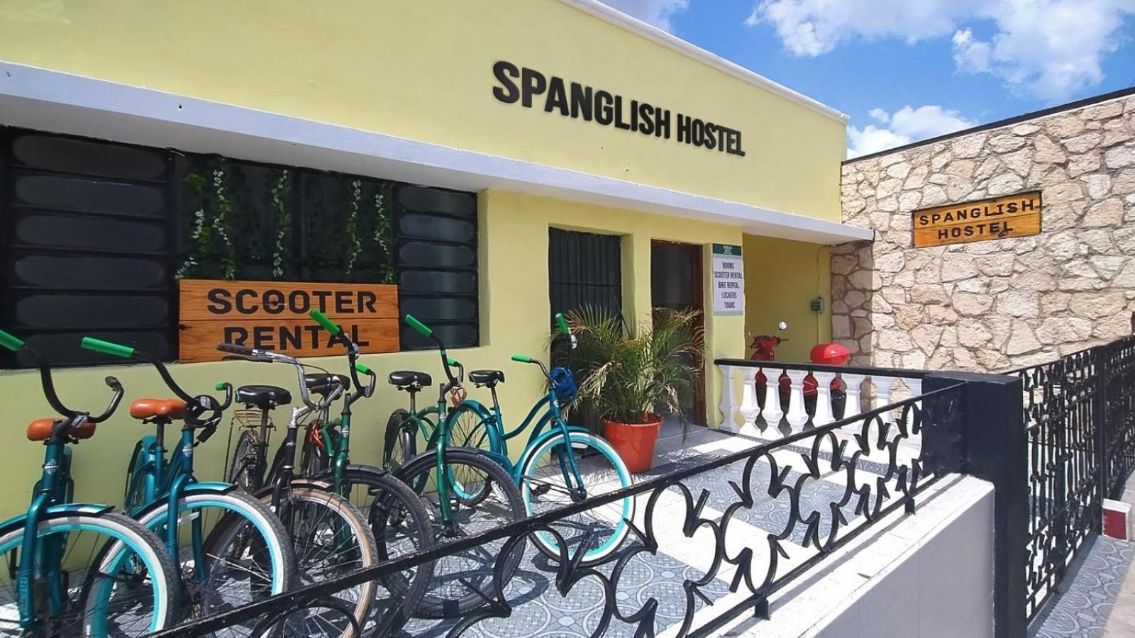 Spanglish Hostel Valladolid  Esterno foto